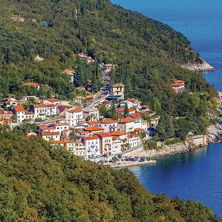 Luxurious In * Lovran