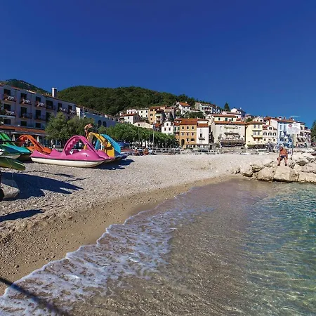 Holiday home Beautiful In With Wifi Lovran