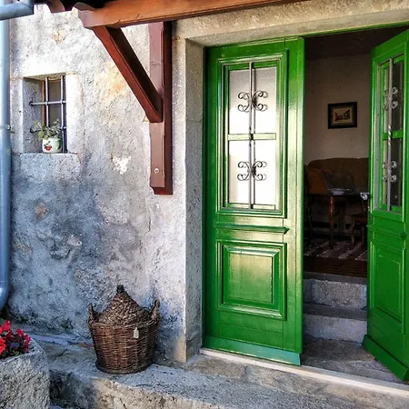 Ferienhaus Luxurious In