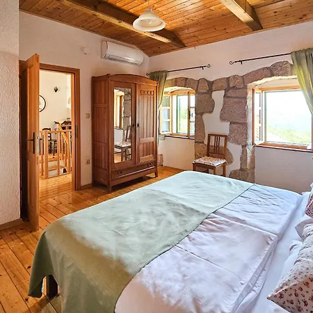 Luxurious In Ferienhaus Lovran